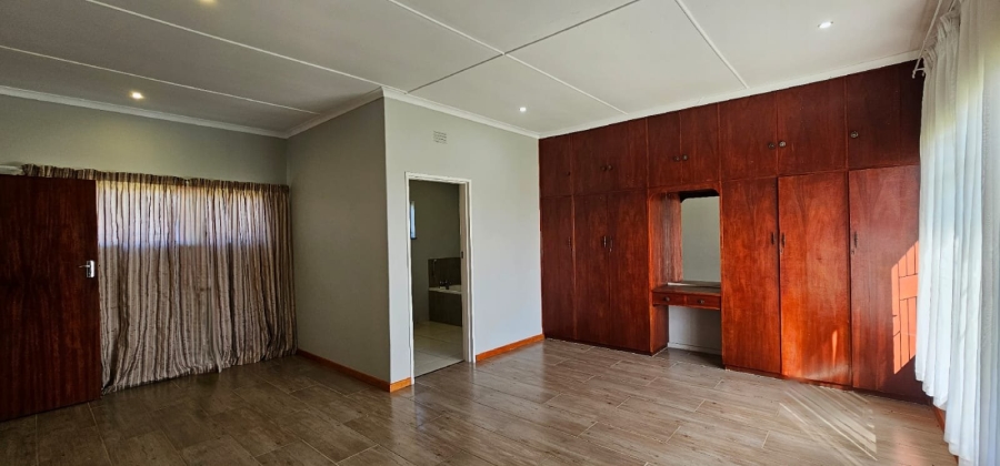 To Let commercial Property for Rent in Bloemfontein Rural Free State